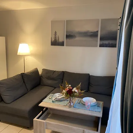 Cozy Escape 4 Min To Train With Projector Apartment Villemomble Exterior photo